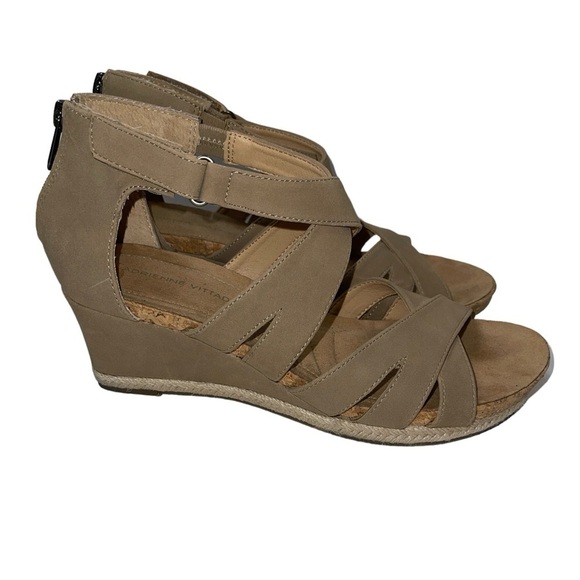 Adrienne Vittadini Women's Sandals Size 10M Tan Fabric "Timmy" Zip Close Wedge - Picture 1 of 13